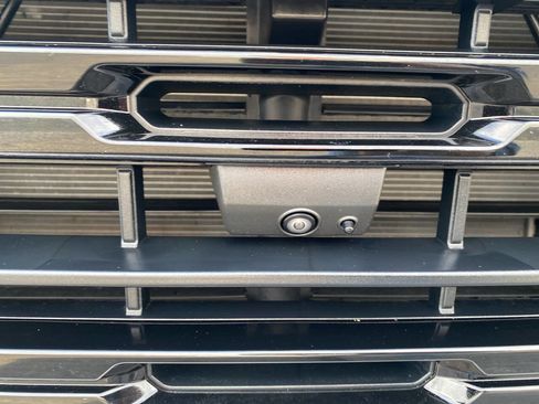 Used 2024 GMC Sierra 1500 Elevation w/ Elevation Premium Package image 14