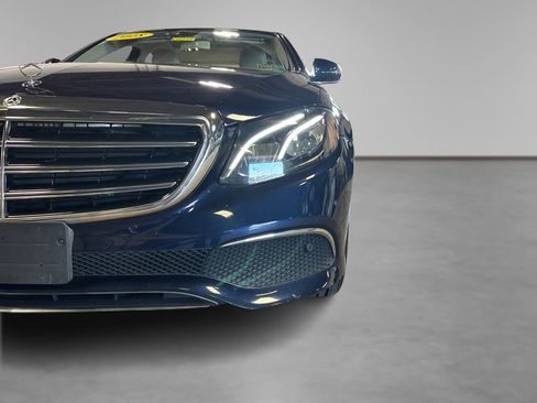 Used 2018 Mercedes-Benz E 300 4MATIC image 20