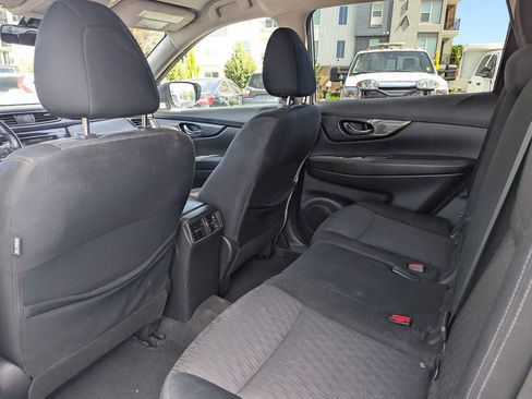 Used 2020 Nissan Rogue SV AWD/4WD image 30