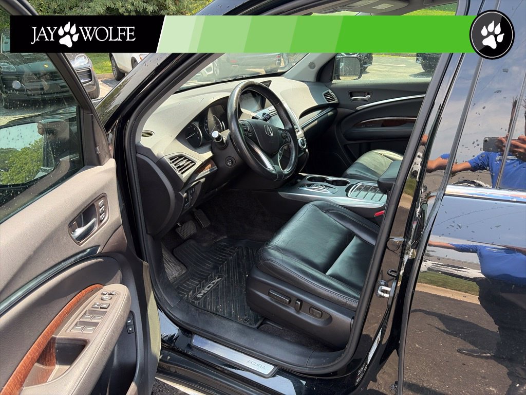 Used 2018 Acura MDX w/ Technology Package AWD/4WD image 10