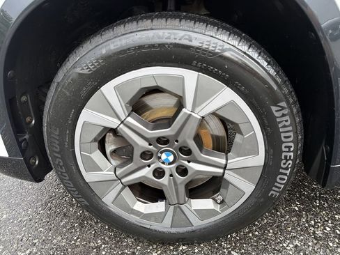 Used 2024 BMW X1 xDrive28i w/ Convenience Package AWD/4WD image 16