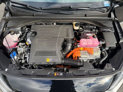 Used 2022 Hyundai Ioniq SE image 27