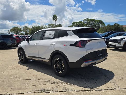 New 2027 Kia Sportage EX FWD image 6