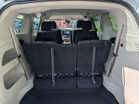 Used 2024 Chrysler Voyager LX FWD image 20