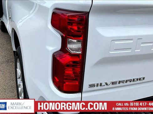 Used 2023 Chevrolet Silverado 1500 Custom RWD image 24