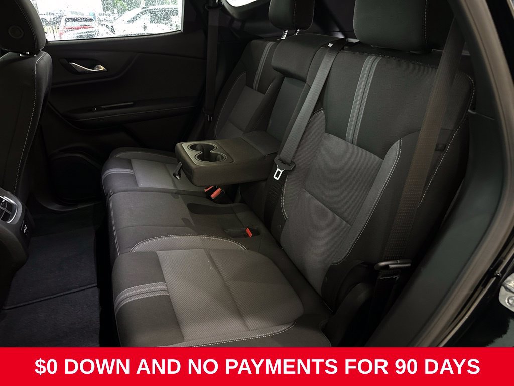 Used 2025 Chevrolet Blazer LT FWD image 5