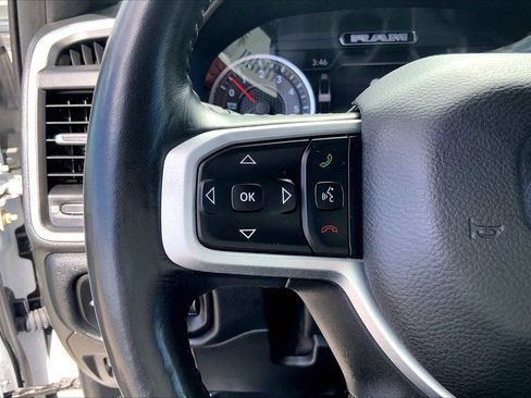 Used 2020 RAM 1500 Big Horn AWD/4WD image 23