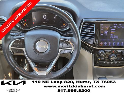 Used 2019 Jeep Grand Cherokee Limited image 10