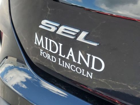Certified 2024 Ford Edge SEL w/ Convenience Package AWD/4WD image 6