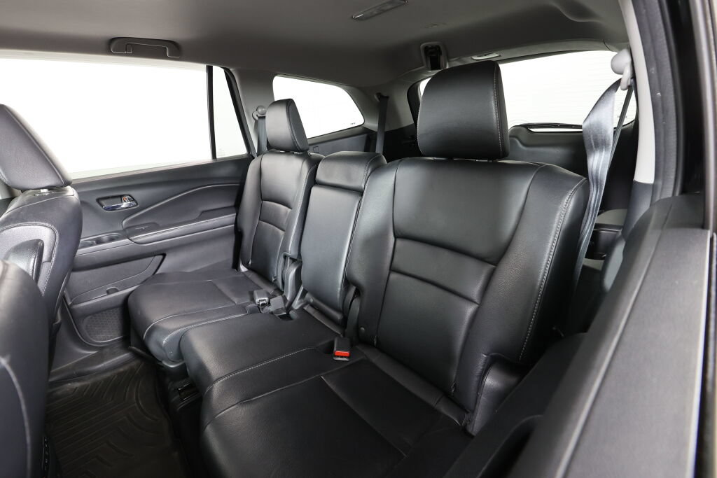 Used 2016 Honda Pilot EX-L image 16