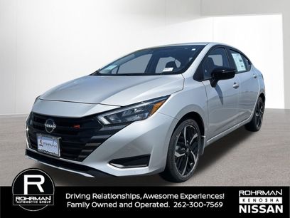 New 2025 Nissan Versa SR w/ Trunk Package