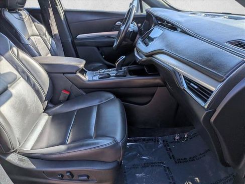 Used 2023 Cadillac XT4 Premium Luxury AWD/4WD image 21