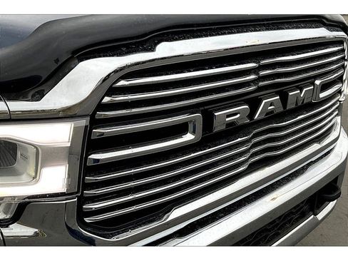 Used 2022 RAM 2500 Laramie image 34