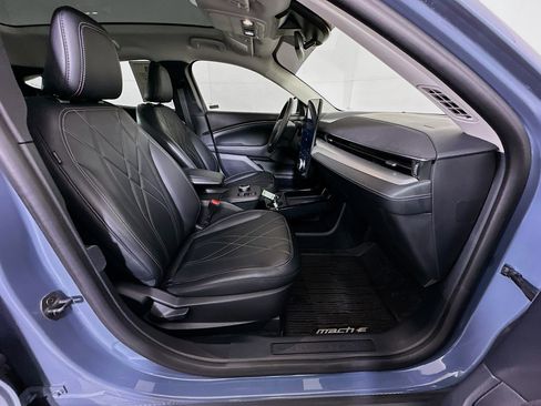 Used 2023 Ford Mustang Mach-E California Route 1 image 31