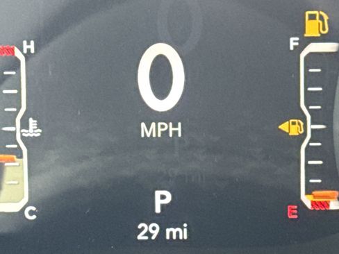 New 2025 Jeep Gladiator Sport image 23