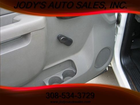 Used 2010 Chevrolet Silverado 2500 W/T image 3