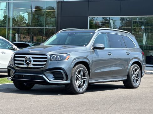 New 2026 Mercedes-Benz GLS 450 4MATIC image 7