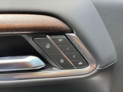 New 2025 GMC Sierra 3500 Denali Ultimate image 27