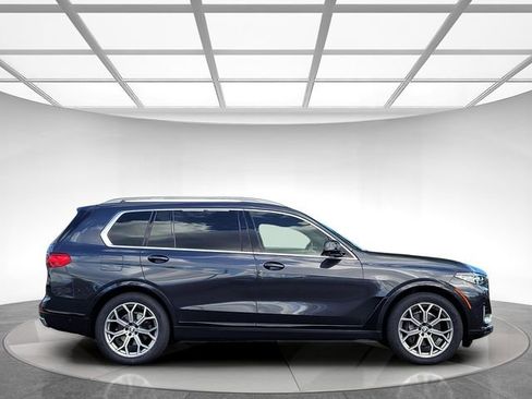 Used 2020 BMW X7 xDrive40i w/ Premium Package AWD/4WD image 3