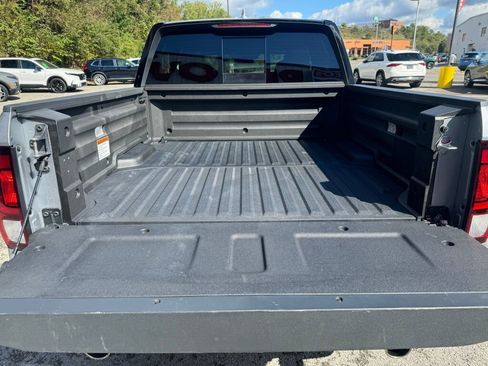 Used 2025 Honda Ridgeline TrailSport image 12