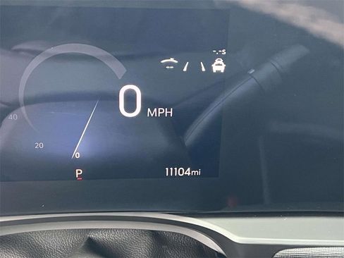 Used 2024 Buick Envista Sport Touring w/ Convenience I Package image 15