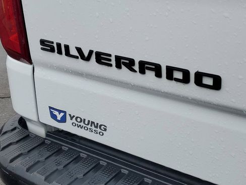 Used 2023 Chevrolet Silverado 1500 ZR2 w/ Technology Package image 33