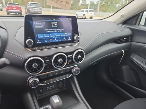 Used 2025 Nissan Sentra SV image 27