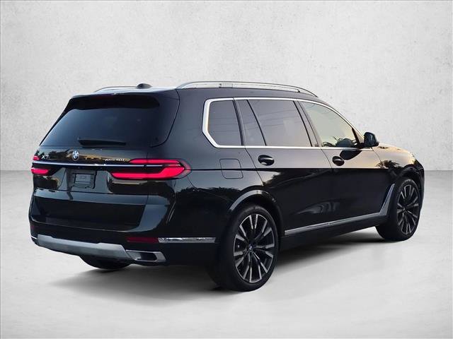 Used 2025 BMW X7 xDrive40i w/ Executive Package AWD/4WD image 5