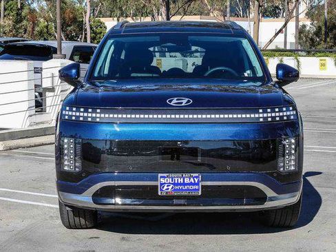 New 2026 Hyundai Ioniq 9 Calligraphy image 2