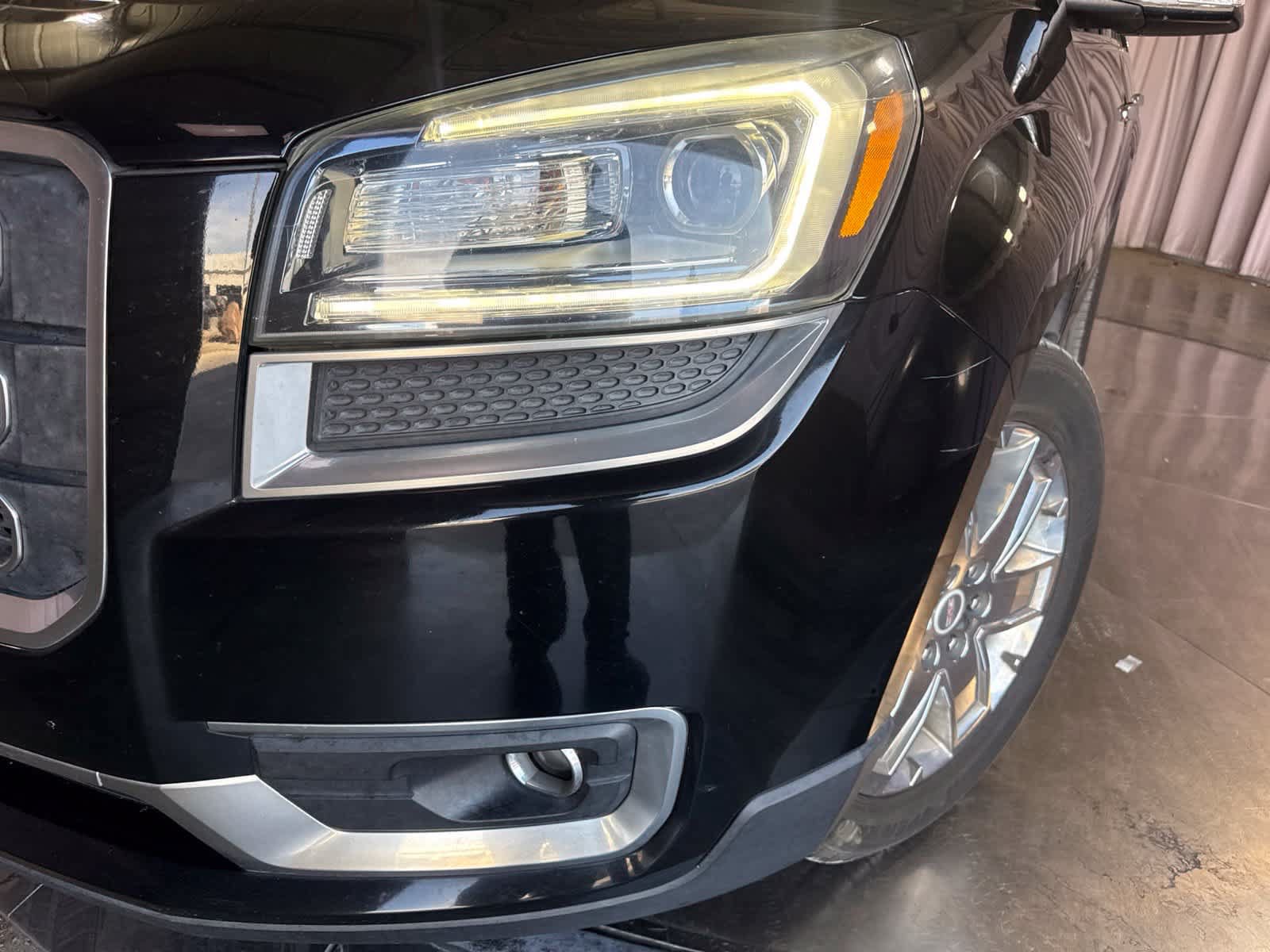 Used 2017 GMC Acadia Limited SLT FWD image 8