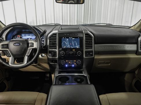 Used 2017 Ford F250 Lariat w/ Lariat Ultimate Package image 13