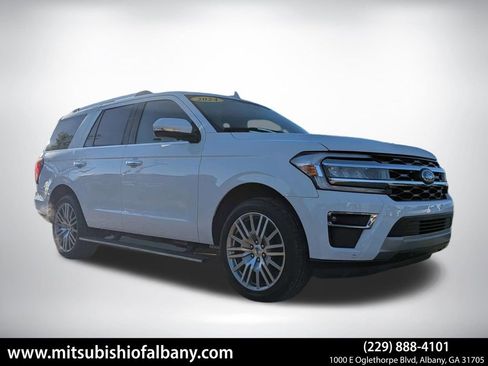 Used 2024 Ford Expedition Limited AWD/4WD image 1
