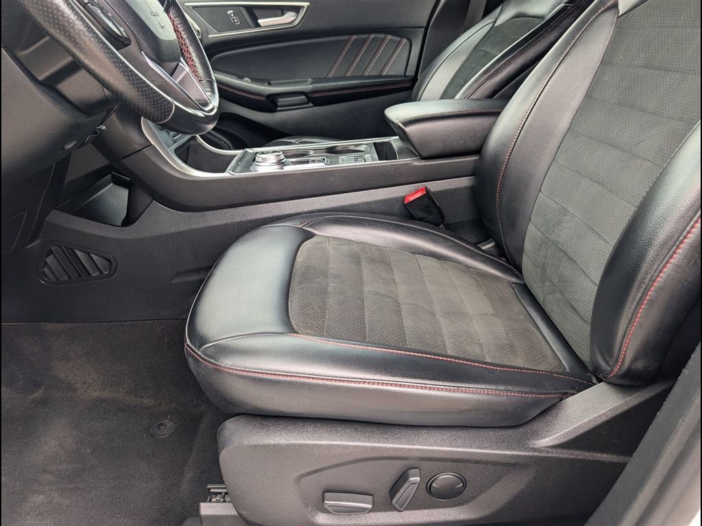 Used 2023 Ford Edge ST-Line AWD/4WD image 15