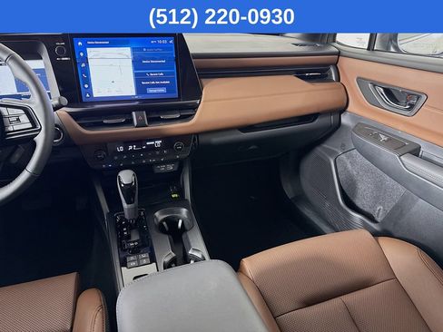 Used 2026 Subaru Outback Touring XT AWD/4WD image 30