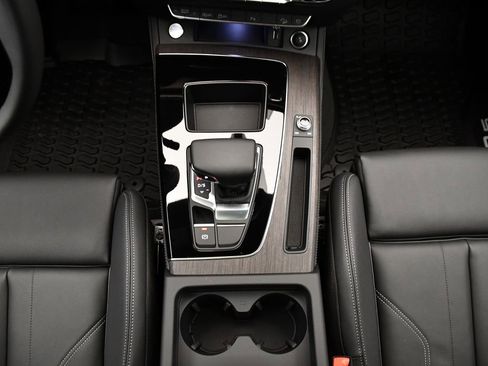 Used 2025 Audi Q5 2.0T Premium Plus w/ Premium Plus Package image 31