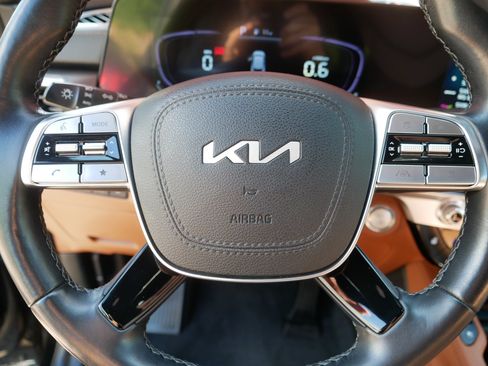 Used 2023 Kia Telluride EX X-Line AWD/4WD image 25