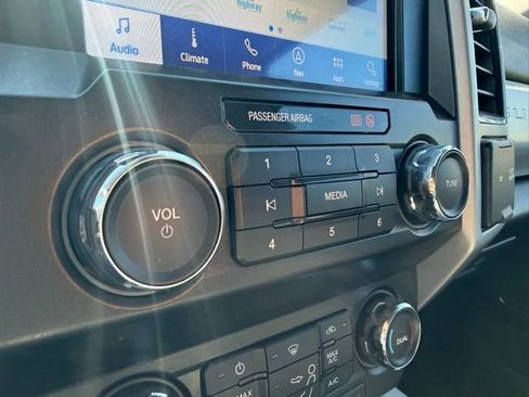 Used 2020 Ford F250 Lariat w/ Lariat Ultimate Package image 24