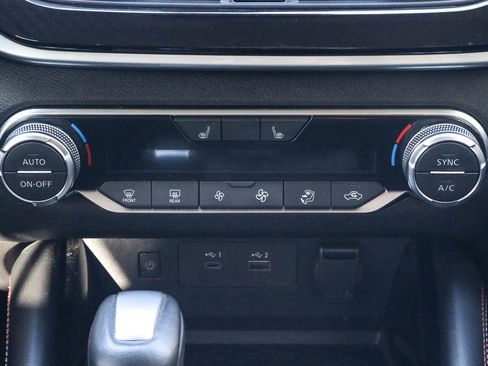 Used 2025 Nissan Altima 2.5 SR w/ SR Premium Package image 21