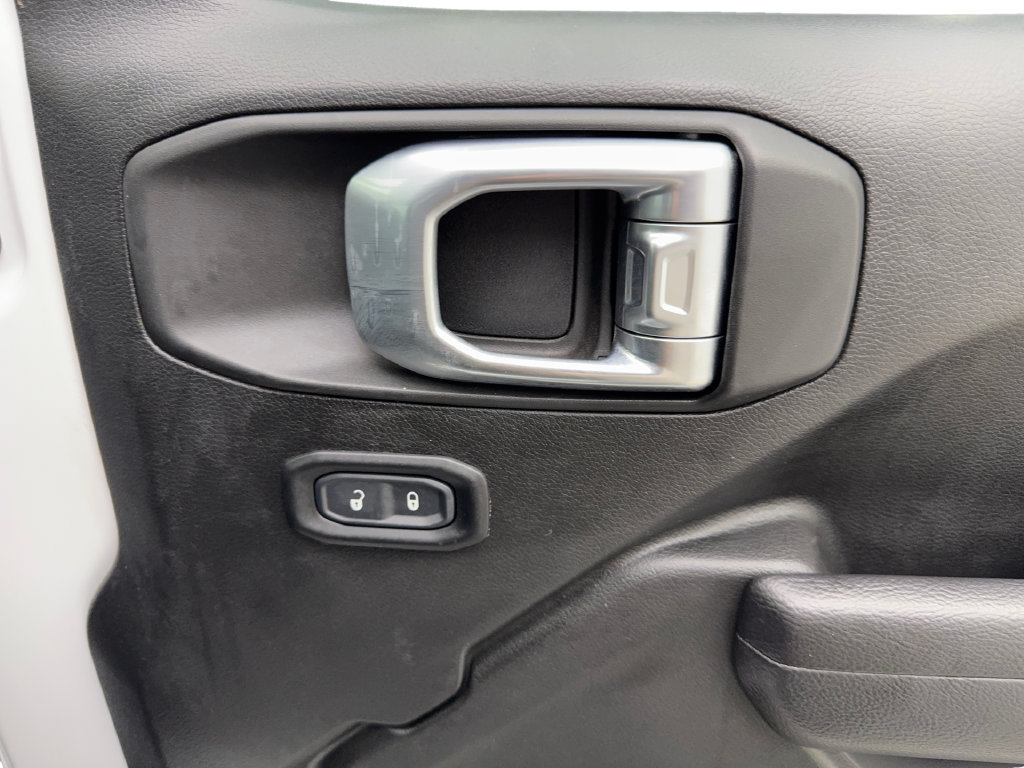 Used 2023 Jeep Gladiator Mojave w/ LED Lighting Group AWD/4WD image 51