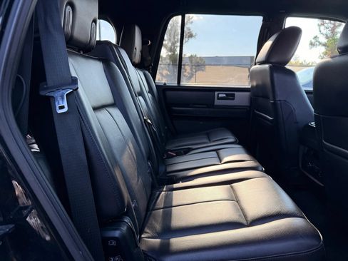 Used 2017 Ford Expedition Limited AWD/4WD image 20