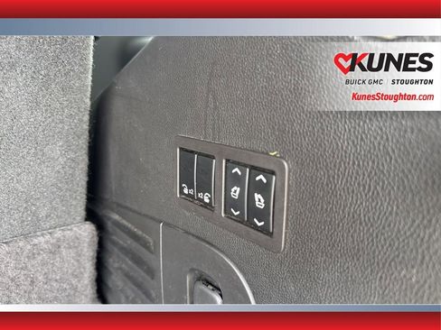 Used 2017 GMC Yukon Denali w/ Open Road Package image 46