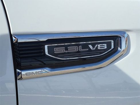 Certified 2024 GMC Sierra 1500 SLT image 15