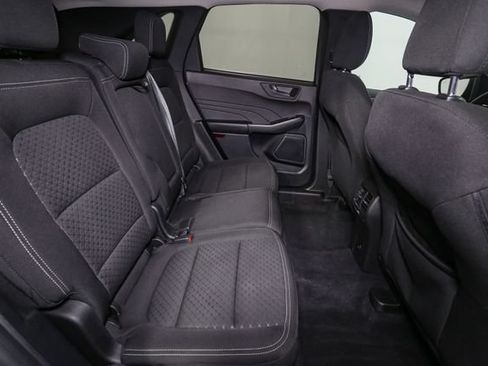 Used 2023 Ford Escape Active w/ Tech Pack #1 AWD/4WD image 19