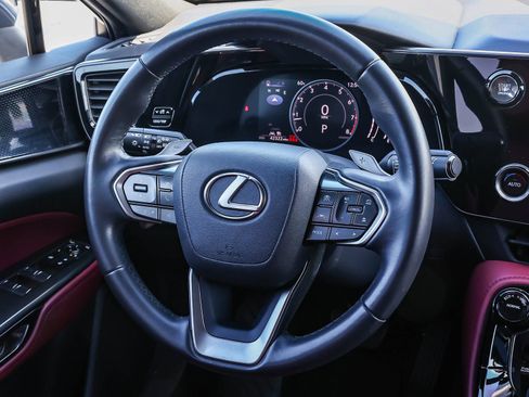 Used 2022 Lexus NX 250 FWD image 16