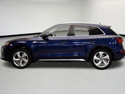 Certified 2025 Audi Q5 2.0T Premium Plus w/ Premium Plus Package image 2