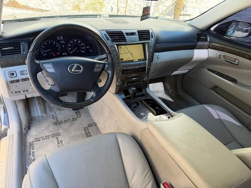 Used 2008 Lexus LS 460 image 23