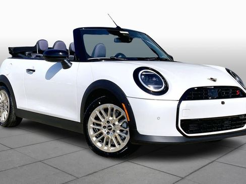 New 2026 MINI Cooper S image 2