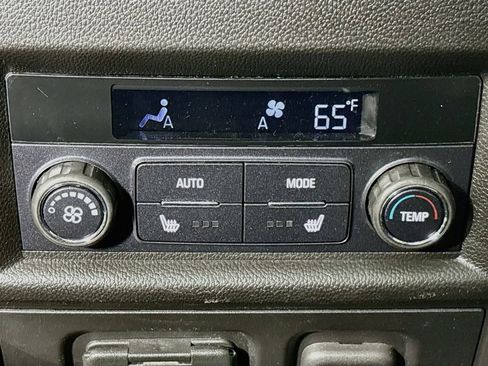 Certified 2020 Chevrolet Traverse Premier w/ Redline Edition AWD/4WD image 30
