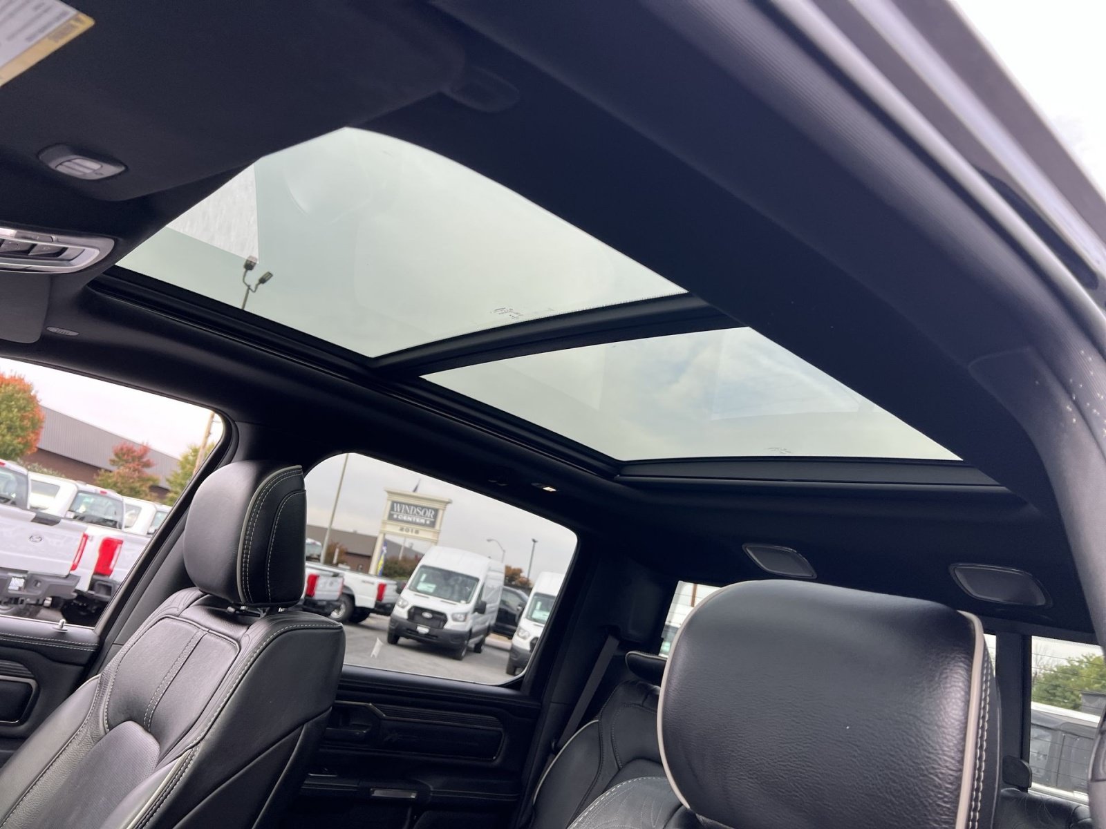 Used 2020 RAM 1500 Limited AWD/4WD image 24