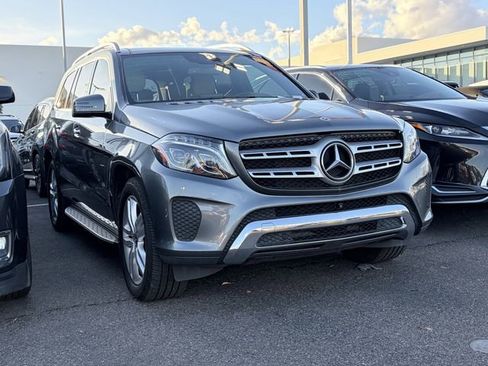 Used 2018 Mercedes-Benz GLS 450 4MATIC image 3